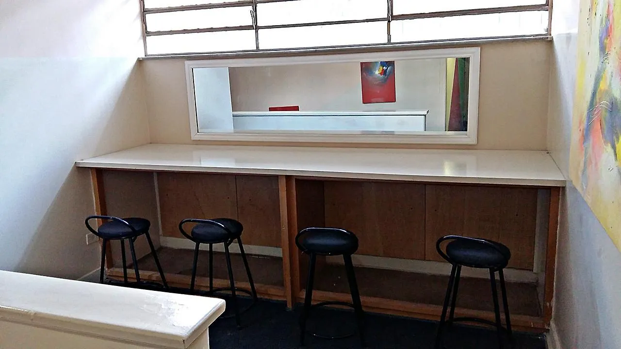 Yellow House Hostel Internacional Sao Paulo Brazil