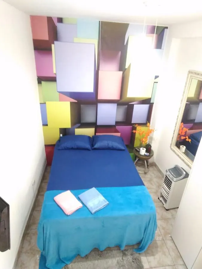 Yellow House Hostel Internacional Sao Paulo Brazil